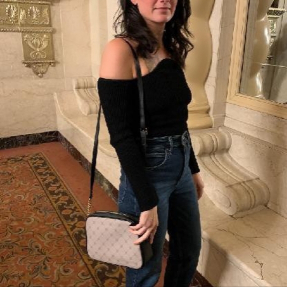 Meet your Posher, Sarah - Picture 4 of 16